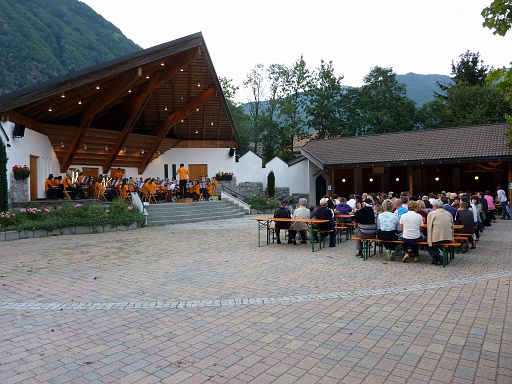 2010-08-19-jugendkapelle-konzert-muehlen-120.JPG